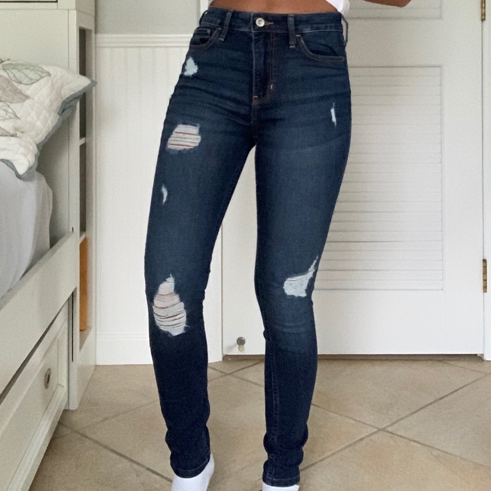 Hollister jeans